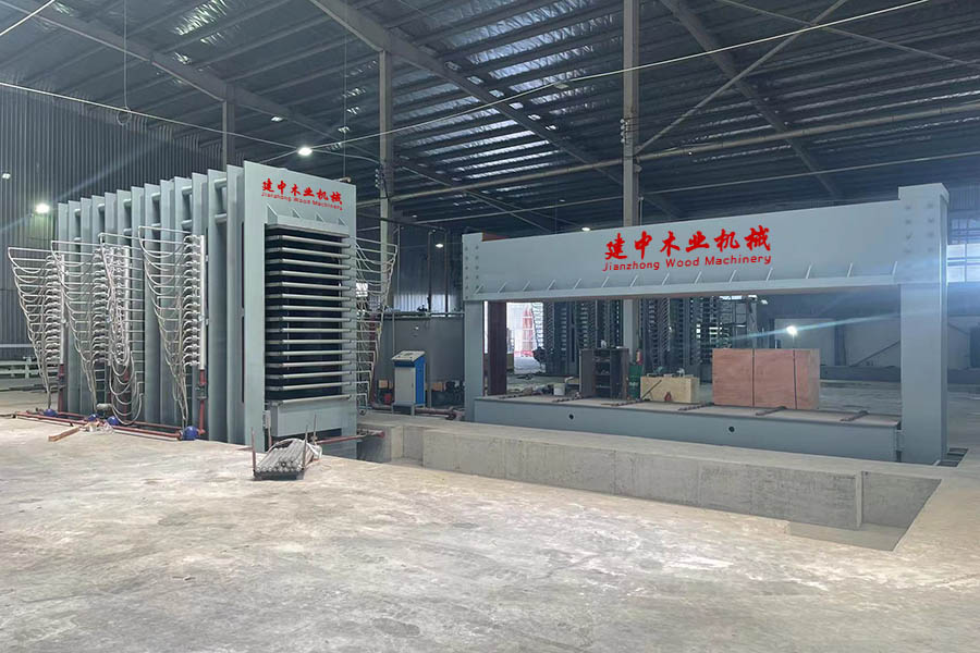 6米異形熱壓機(jī)